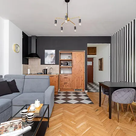 Apartman Fashioned Rycerska By Renters Varsó